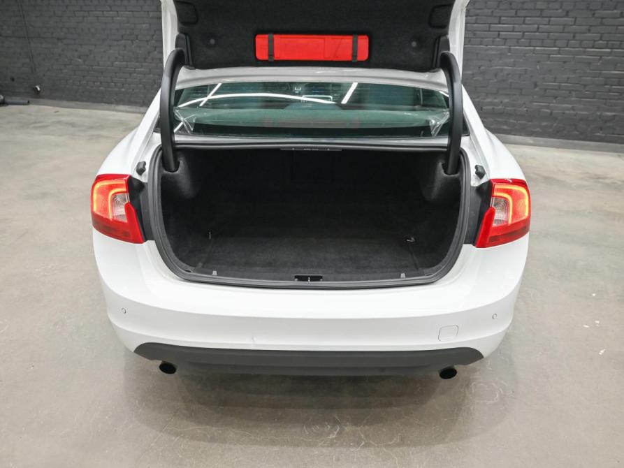 Volvo S60 II Екатеринбург  - изображение 6