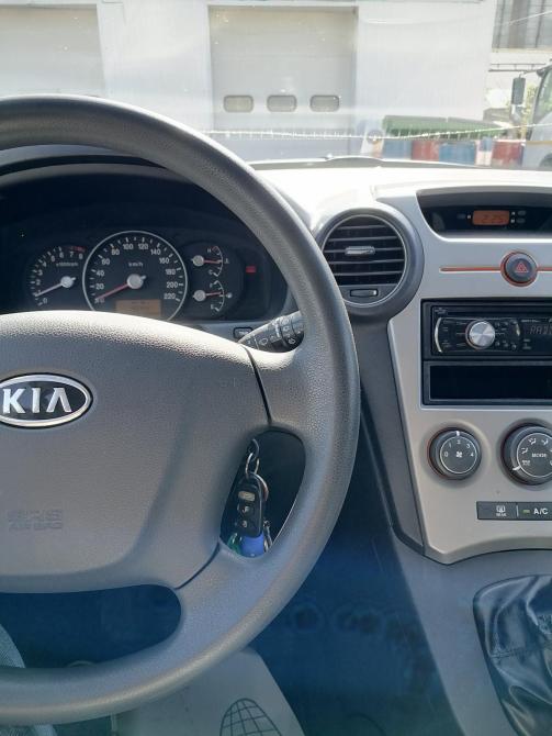 Kia Carens II (UN) Стерлитамак  - изображение 19