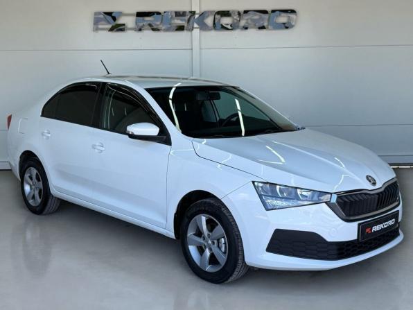 Skoda Rapid II с пробегом 2020 года, цена 1 349 000 рублей, 74000 км, лифтбек, Автокод Объявления