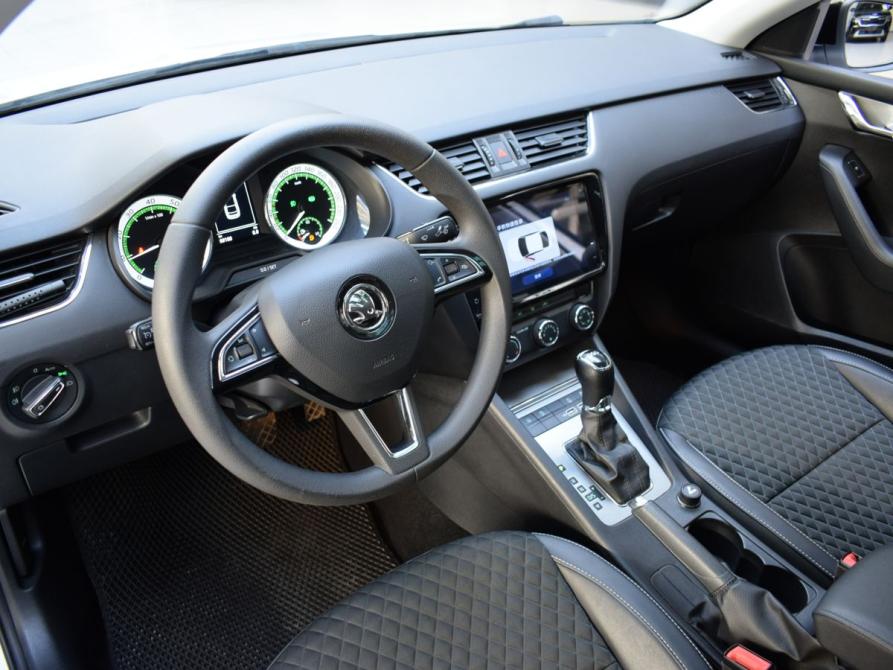 Skoda Octavia III (A7) Рестайлинг Челябинск  - изображение 11