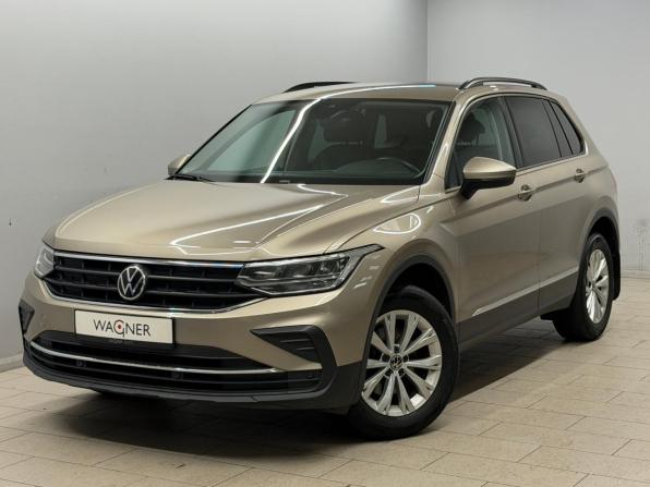 Volkswagen Tiguan II Рестайлинг с пробегом 2021 года, цена 2 330 000 рублей, 112938 км, внедорожник, Автокод Объявления