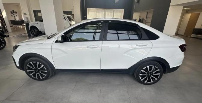 Lada (ВАЗ) Vesta I Рестайлинг (NG) с пробегом 2023 года, цена 1 050 000 рублей, 93743 км, седан, Автокод Объявления