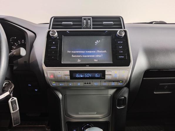 Toyota Land Cruiser Prado 150 Series Рестайлинг 2 с пробегом 2018 года, цена 4 997 000 рублей, 56435 км, внедорожник, Автокод Объявления