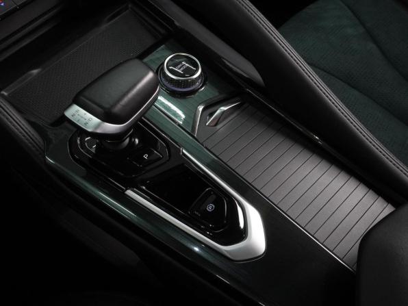 Geely Monjaro I с пробегом 2023 года, цена 2 900 000 рублей, 71480 км, внедорожник, Автокод Объявления