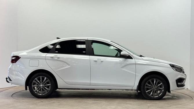 Lada (ВАЗ) Vesta I Рестайлинг (NG) с пробегом 2023 года, цена 1 330 000 рублей, 22607 км, седан, Автокод Объявления