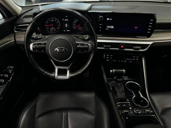 Kia K5 III с пробегом 2020 года, цена 2 650 000 рублей, 65781 км, седан, Автокод Объявления