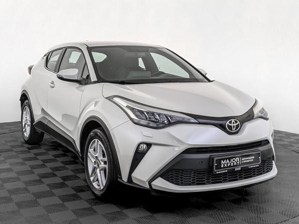 Toyota C-HR I Рестайлинг с пробегом 2021 года, цена 2 655 000 рублей, 54712 км, внедорожник, Автокод Объявления