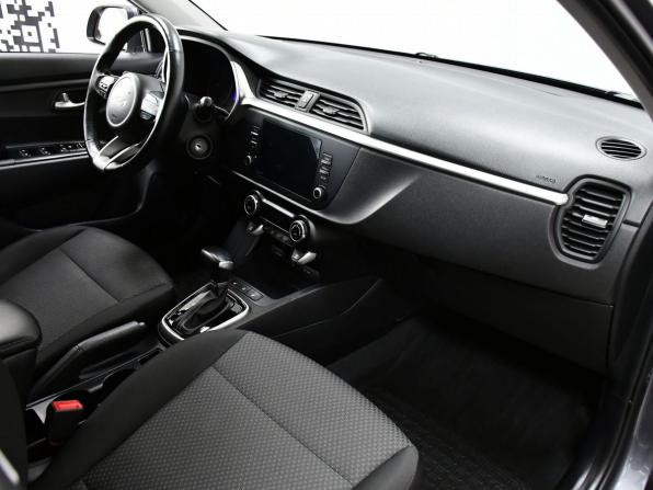 Kia Rio IV Рестайлинг с пробегом 2022 года, цена 1 847 000 рублей, 42475 км, седан, Автокод Объявления