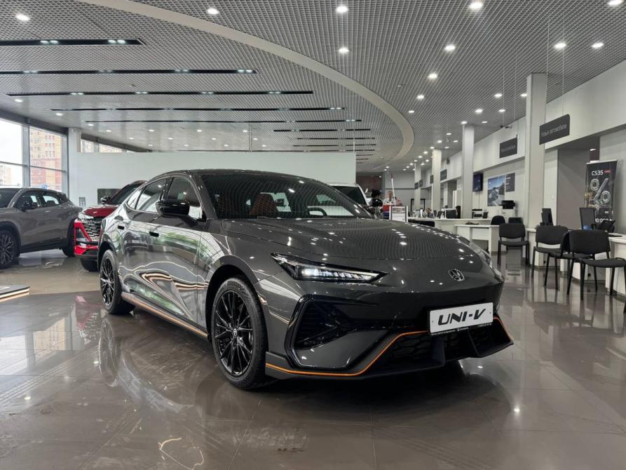 Changan UNI-V I Рестайлинг 2 Санкт-Петербург  - изображение 7