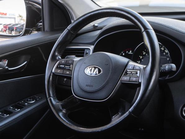 Kia Sorento III Prime Рестайлинг с пробегом 2019 года, цена 2 980 000 рублей, 101885 км, внедорожник, Автокод Объявления