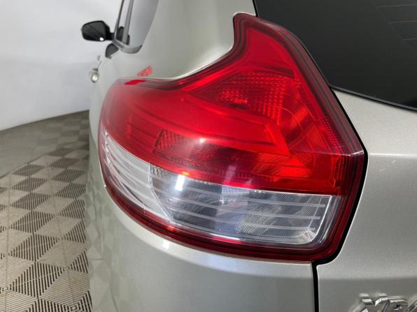 Lada (ВАЗ) XRAY I с пробегом 2019 года, цена 875 000 рублей, 53545 км, хэтчбек, Автокод Объявления