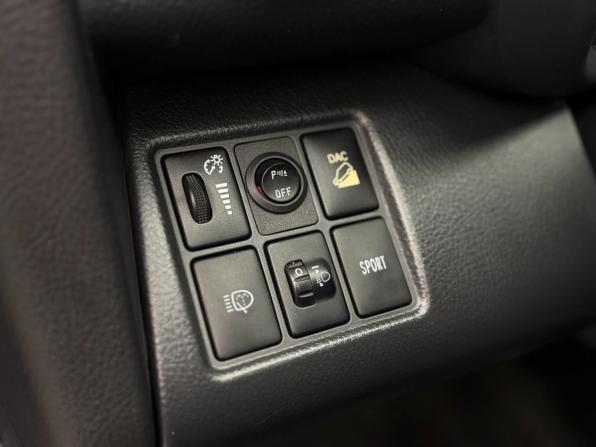 Toyota RAV4 III (XA30) Рестайлинг с пробегом 2011 года, цена 1 519 900 рублей, 223000 км, внедорожник, Автокод Объявления