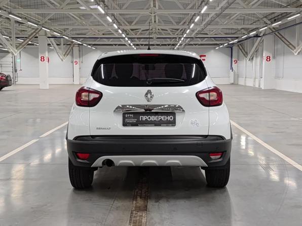 Renault Kaptur I с пробегом 2018 года, цена 1 070 000 рублей, 227106 км, внедорожник, Автокод Объявления