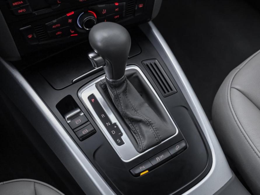 Audi Q5 I (8R) Санкт-Петербург  - изображение 18