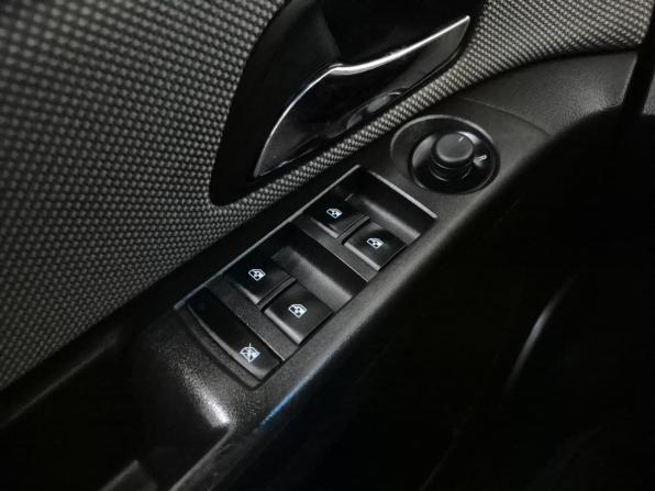 Chevrolet Cruze I с пробегом 2012 года, цена 640 000 рублей, 206304 км, хэтчбек, Автокод Объявления