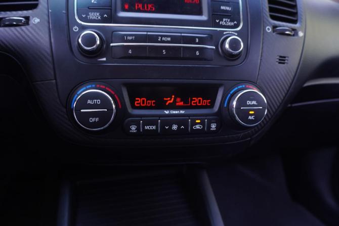 Kia Cerato III с пробегом 2014 года, цена 1 084 000 рублей, 221669 км, седан, Автокод Объявления