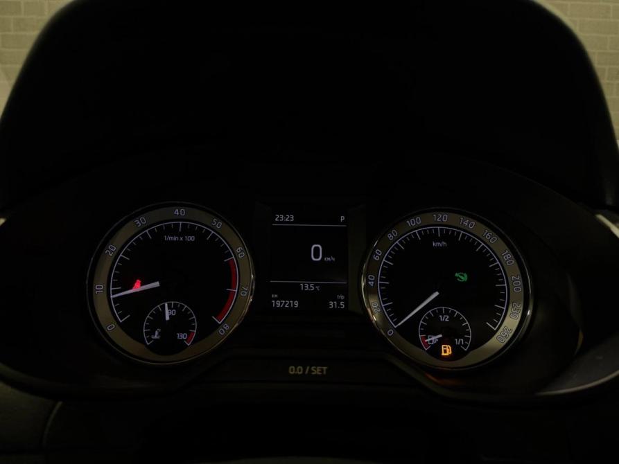 Skoda Octavia III (A7) Рестайлинг Челябинск  - изображение 25
