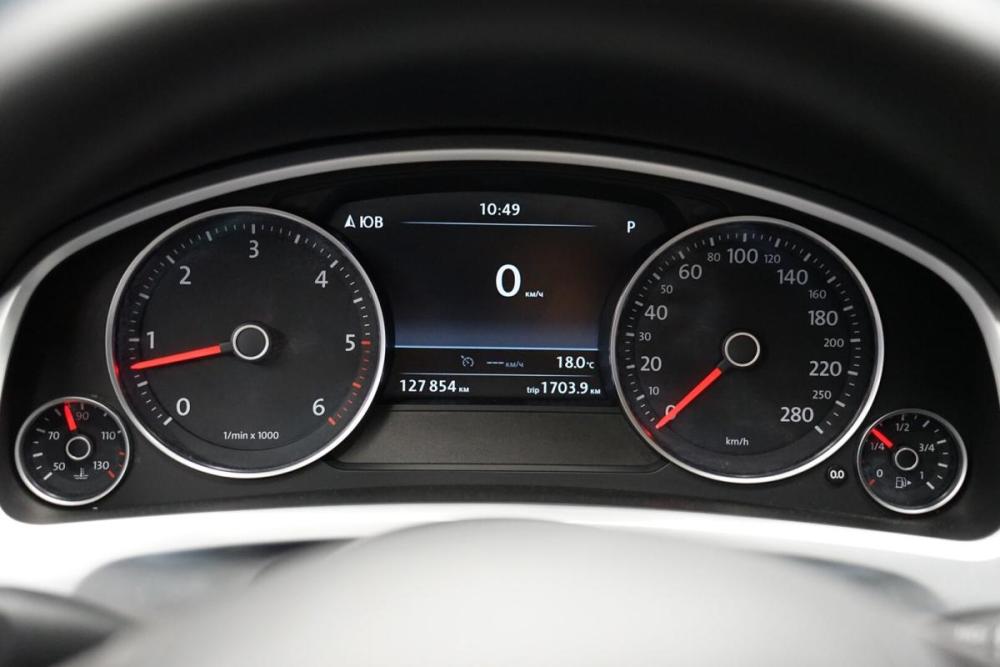 Volkswagen Touareg II Рестайлинг Крым  - изображение 16