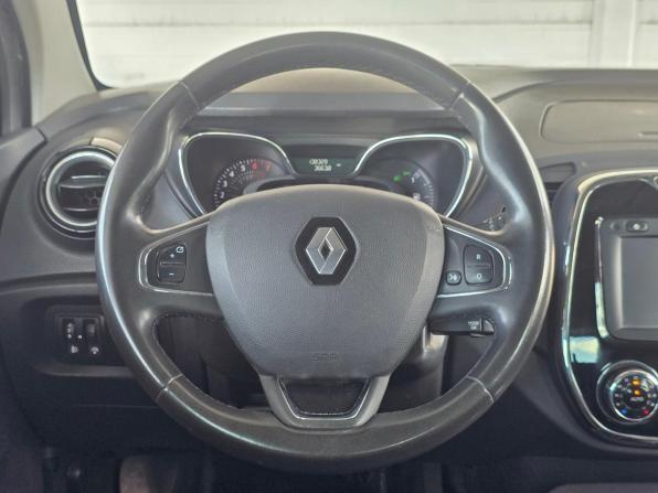 Renault Kaptur I с пробегом 2017 года, цена 1 349 000 рублей, 138000 км, внедорожник, Автокод Объявления
