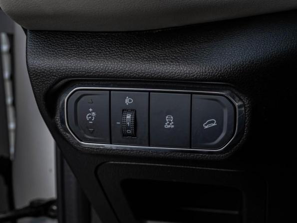 Haval Jolion I с пробегом 2022 года, цена 1 430 000 рублей, 127514 км, внедорожник, Автокод Объявления