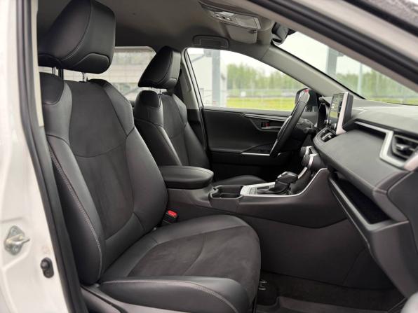 Toyota RAV4 V (XA50) с пробегом 2022 года, цена 2 735 000 рублей, 168000 км, внедорожник, Автокод Объявления
