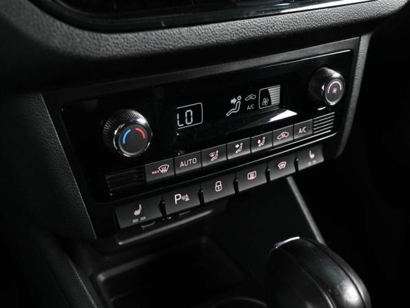 Volkswagen Polo VI с пробегом 2022 года, цена 1 800 000 рублей, 109723 км, лифтбек, Автокод Объявления