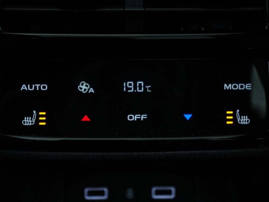Geely Monjaro I Москва  - изображение 15