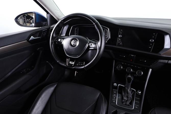 Volkswagen Jetta VII с пробегом 2021 года, цена 2 549 000 рублей, 46307 км, седан, Автокод Объявления