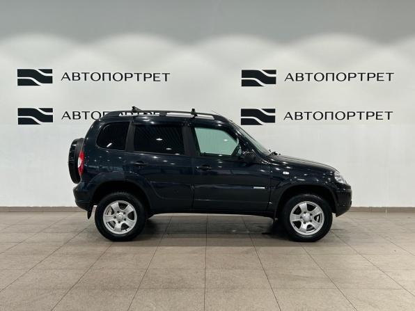 Chevrolet Niva I Рестайлинг с пробегом 2010 года, цена 399 000 рублей, 137961 км, внедорожник, Автокод Объявления