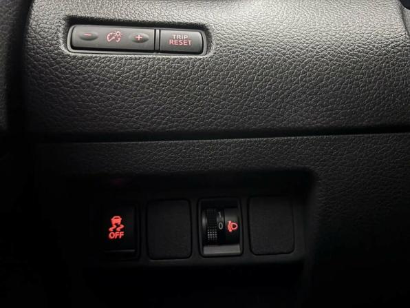 Nissan Qashqai II с пробегом 2018 года, цена 1 829 000 рублей, 98653 км, внедорожник, Автокод Объявления