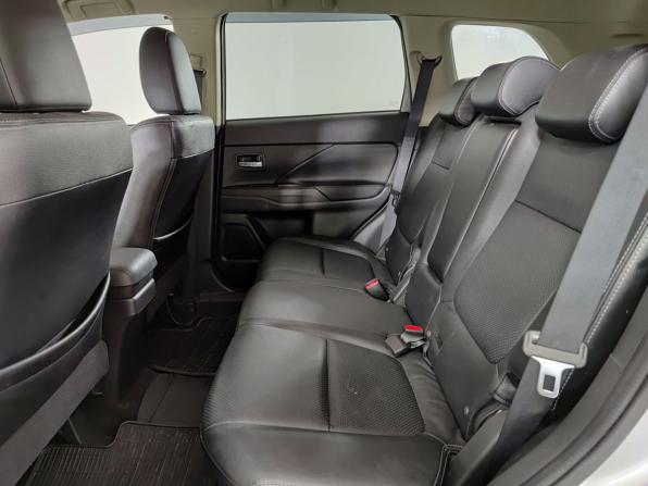 Mitsubishi Outlander III Рестайлинг с пробегом 2014 года, цена 1 800 000 рублей, 59474 км, внедорожник, Автокод Объявления