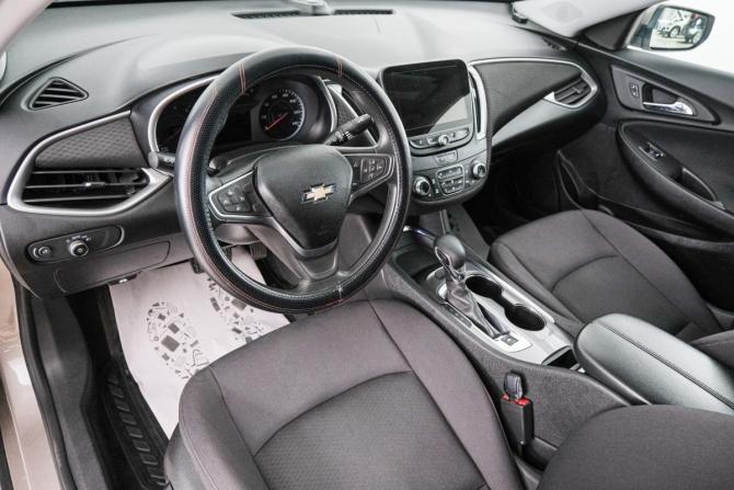 Chevrolet Malibu IX Рестайлинг с пробегом 2022 года, цена 1 849 000 рублей, 115649 км, седан, Автокод Объявления
