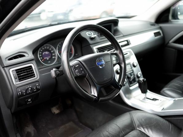 Volvo XC70 II с пробегом 2011 года, цена 1 399 000 рублей, 276795 км, универсал, Автокод Объявления
