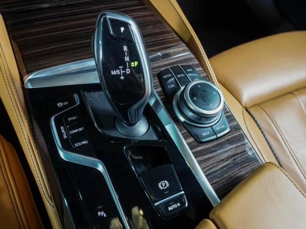 BMW 5 серии VII (G30/G31/G38) Рестайлинг с пробегом 2022 года, цена 5 699 000 рублей, 98855 км, седан, Автокод Объявления