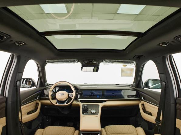 Geely Monjaro I Рестайлинг с пробегом 2024 года, цена 4 200 000 рублей, 63 км, внедорожник, Автокод Объявления