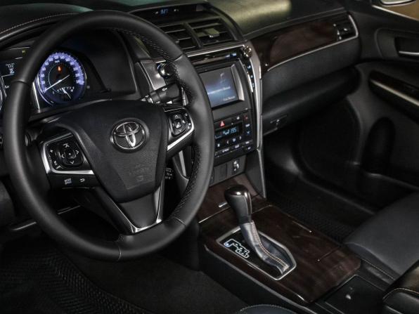 Toyota Camry VII (XV50) Рестайлинг с пробегом 2016 года, цена 1 899 000 рублей, 171326 км, седан, Автокод Объявления