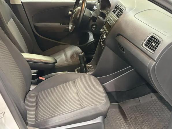 Volkswagen Polo V с пробегом 2011 года, цена 617 000 рублей, 140000 км, седан, Автокод Объявления