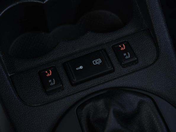 Skoda Fabia II Рестайлинг с пробегом 2013 года, цена 834 000 рублей, 100192 км, хэтчбек, Автокод Объявления