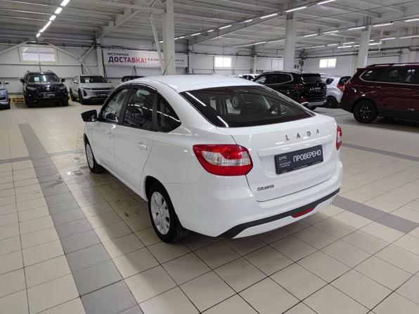 Lada (ВАЗ) Granta I Рестайлинг с пробегом 2023 года, цена 780 000 рублей, 27526 км, лифтбек, Автокод Объявления