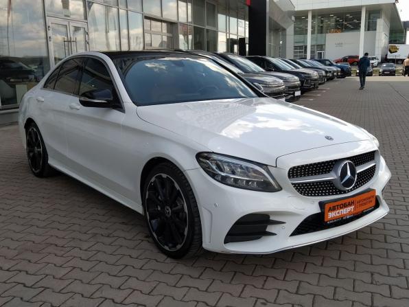 Mercedes-Benz C-Класс IV (W205) Рестайлинг с пробегом 2018 года, цена 2 650 000 рублей, 133631 км, седан, Автокод Объявления