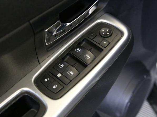 Jeep Cherokee IV (KK) с пробегом 2010 года, цена 790 000 рублей, 250000 км, внедорожник, Автокод Объявления