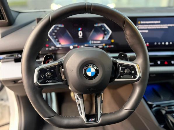 BMW 5 серии VIII (G60/G61/G68) с пробегом 2023 года, цена 8 660 000 рублей, 300 км, седан, Автокод Объявления