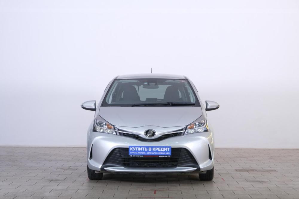 Toyota Vitz III (XP130) Рестайлинг Омск  - изображение 2