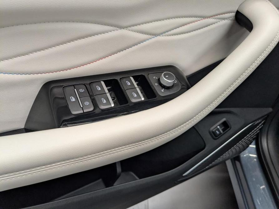Geely Monjaro I Москва  - изображение 10