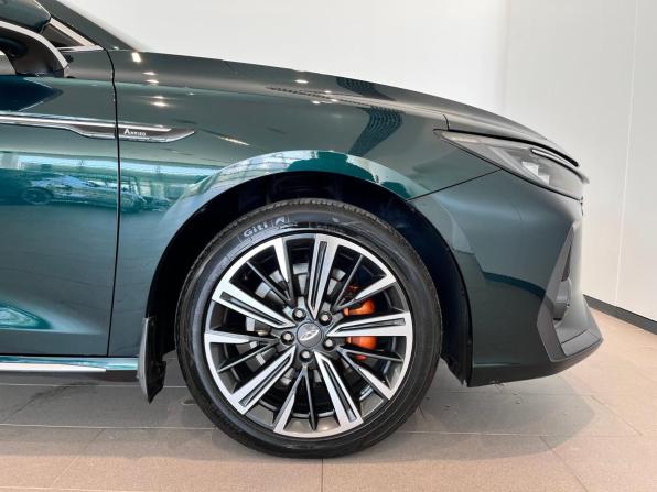 Chery Arrizo 8 с пробегом 2023 года, цена 2 070 000 рублей, 52418 км, седан, Автокод Объявления