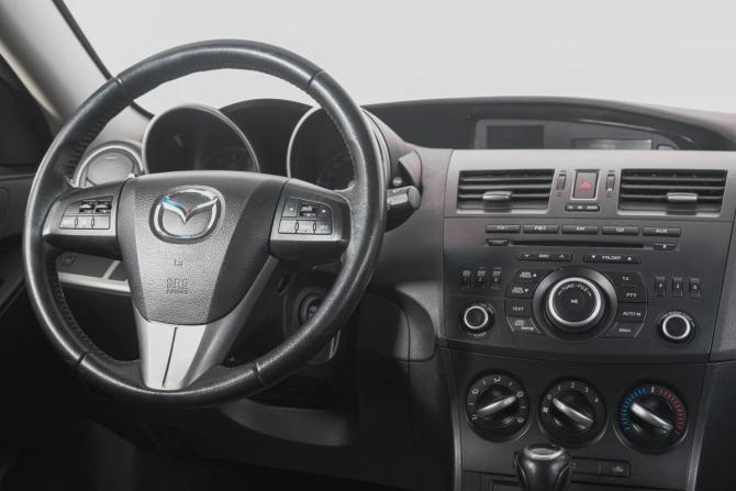 Mazda 3 II (BL) Рестайлинг с пробегом 2013 года, цена 749 000 рублей, 119000 км, хэтчбек, Автокод Объявления