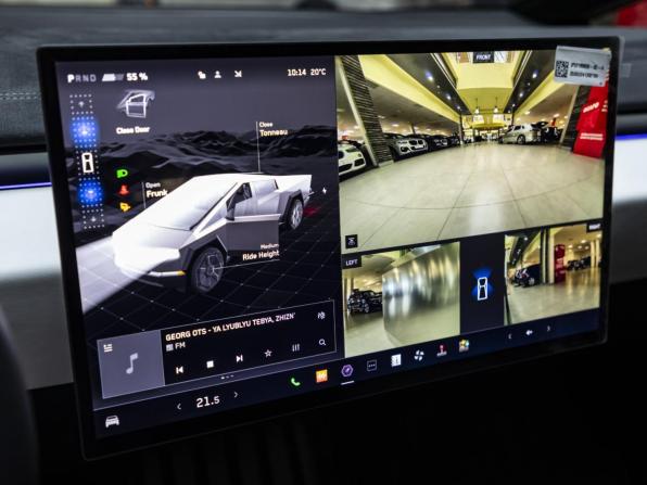 Tesla Cybertruck с пробегом 2024 года, цена 18 400 000 рублей, 455 км, offers.body_type.unknown, Автокод Объявления