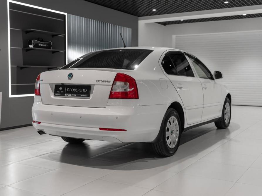 Skoda Octavia II (A5) Рестайлинг Москва  - изображение 5