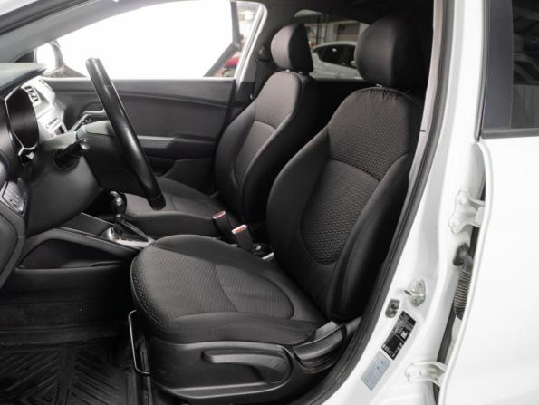 Kia Rio III Рестайлинг с пробегом 2015 года, цена 1 069 000 рублей, 95113 км, седан, Автокод Объявления