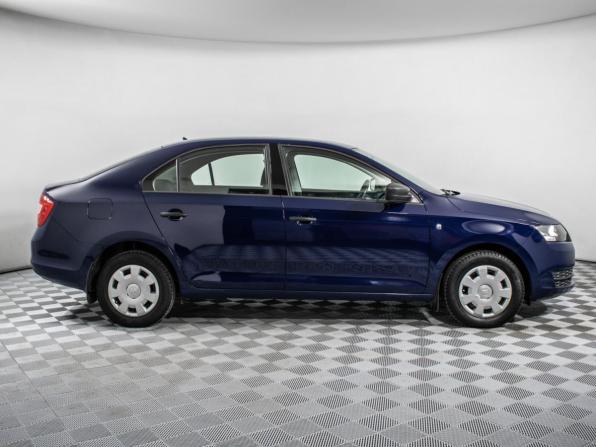 Skoda Rapid I с пробегом 2015 года, цена 1 030 000 рублей, 31336 км, лифтбек, Автокод Объявления